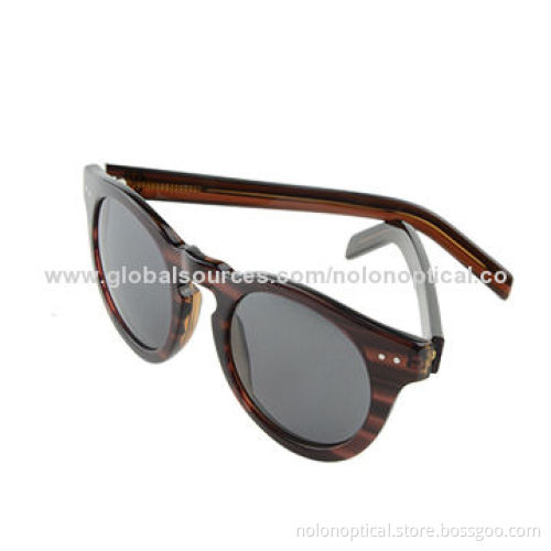 Acetate sun glasses with high quality, polarized lens in black color